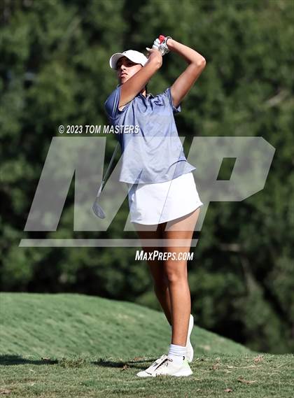 Thumbnail 3 in Carmel Invitational photogallery.