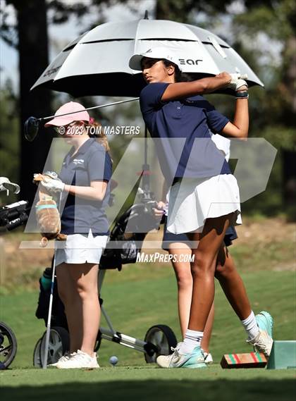 Thumbnail 2 in Carmel Invitational photogallery.