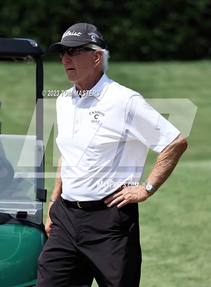 Thumbnail 3 in Carmel Invitational photogallery.