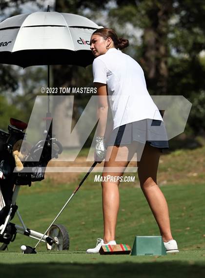 Thumbnail 1 in Carmel Invitational photogallery.