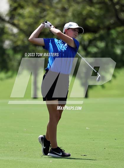 Thumbnail 2 in Carmel Invitational photogallery.