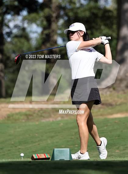 Thumbnail 3 in Carmel Invitational photogallery.