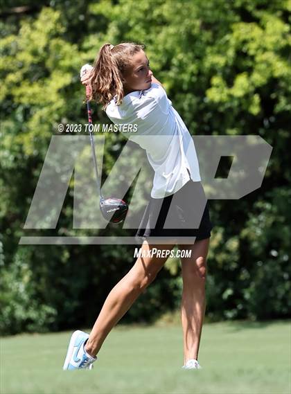 Thumbnail 3 in Carmel Invitational photogallery.