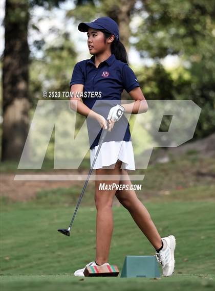 Thumbnail 2 in Carmel Invitational photogallery.