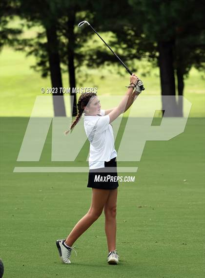Thumbnail 2 in Carmel Invitational photogallery.