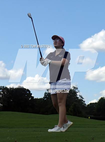 Thumbnail 3 in Carmel Invitational photogallery.