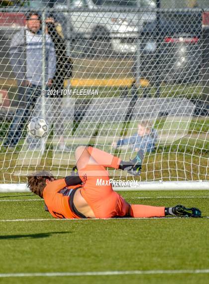 Thumbnail 3 in Washburn Rural vs Olathe West (KSHSAA 6A Championship) photogallery.