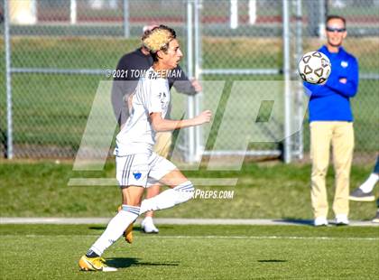 Thumbnail 3 in Washburn Rural vs Olathe West (KSHSAA 6A Championship) photogallery.