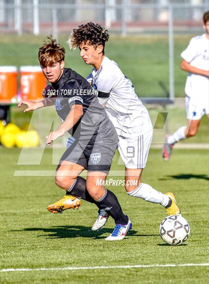 Thumbnail 1 in Washburn Rural vs Olathe West (KSHSAA 6A Championship) photogallery.
