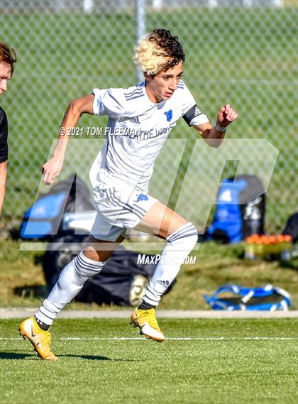 Thumbnail 1 in Washburn Rural vs Olathe West (KSHSAA 6A Championship) photogallery.