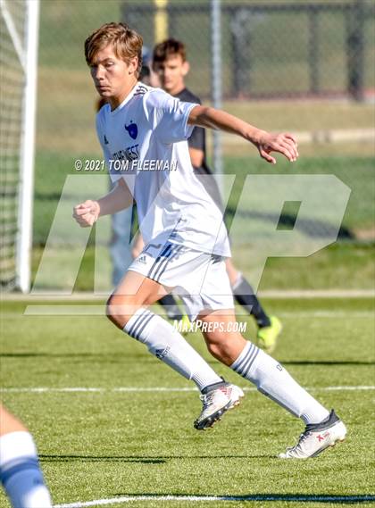 Thumbnail 3 in Washburn Rural vs Olathe West (KSHSAA 6A Championship) photogallery.