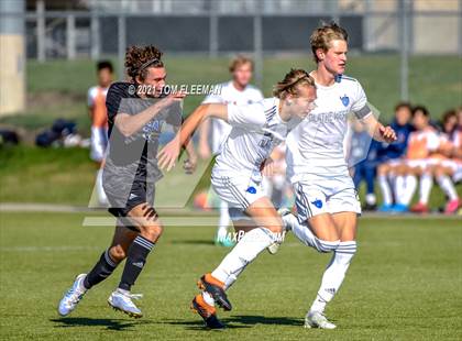 Thumbnail 3 in Washburn Rural vs Olathe West (KSHSAA 6A Championship) photogallery.