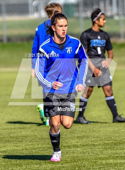 Thumbnail 3 in Washburn Rural vs Olathe West (KSHSAA 6A Championship) photogallery.