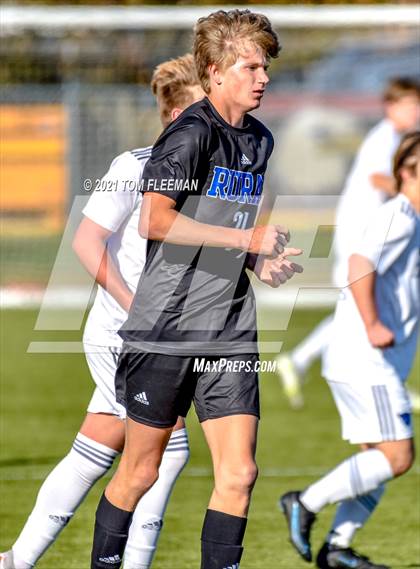 Thumbnail 3 in Washburn Rural vs Olathe West (KSHSAA 6A Championship) photogallery.