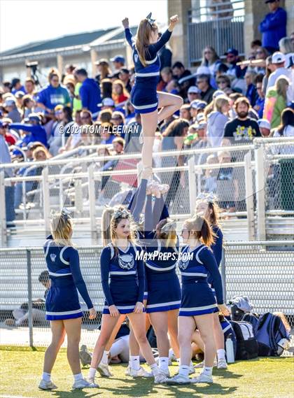Thumbnail 2 in Washburn Rural vs Olathe West (KSHSAA 6A Championship) photogallery.