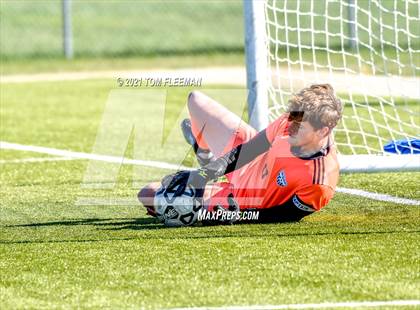 Thumbnail 2 in Washburn Rural vs Olathe West (KSHSAA 6A Championship) photogallery.