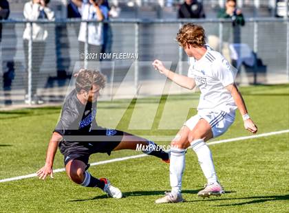 Thumbnail 1 in Washburn Rural vs Olathe West (KSHSAA 6A Championship) photogallery.