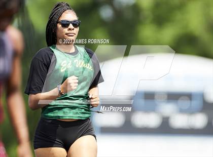 Thumbnail 1 in Sandra Cheeseborough Invitational (200 Meter) photogallery.