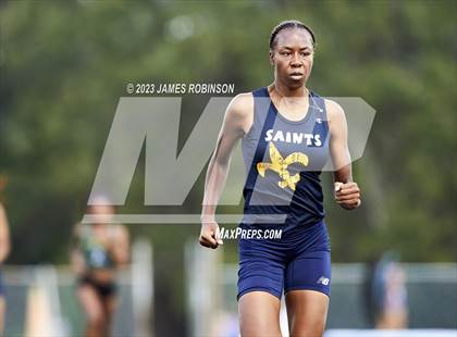 Thumbnail 2 in Sandra Cheeseborough Invitational (200 Meter) photogallery.