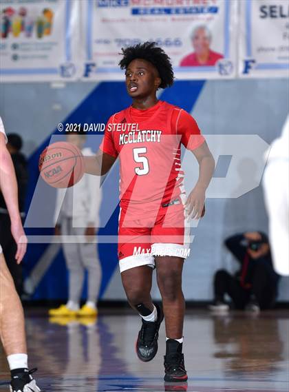 Thumbnail 1 in McClatchy vs. Folsom (Stan Harms Classic) photogallery.