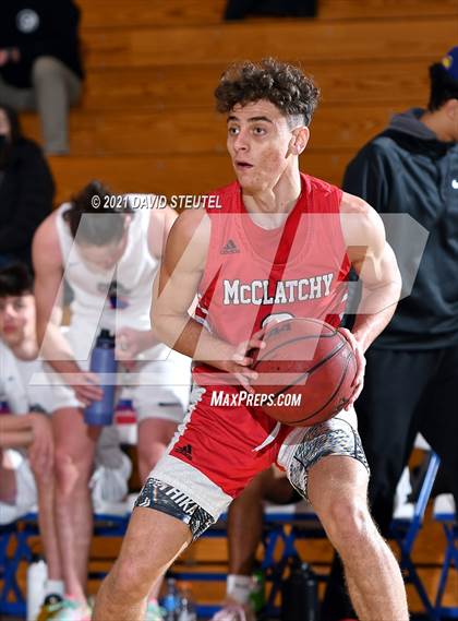 Thumbnail 3 in McClatchy vs. Folsom (Stan Harms Classic) photogallery.