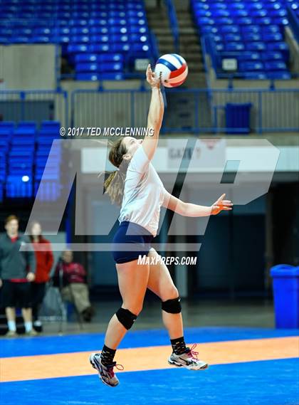 Thumbnail 3 in Baptist Prep vs. Shiloh Christian (AAA 4A Final) photogallery.