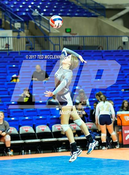 Thumbnail 3 in Baptist Prep vs. Shiloh Christian (AAA 4A Final) photogallery.