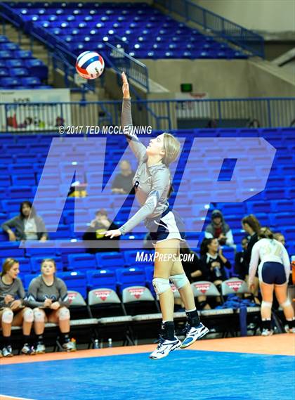 Thumbnail 1 in Baptist Prep vs. Shiloh Christian (AAA 4A Final) photogallery.