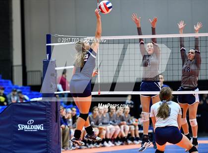 Thumbnail 3 in Baptist Prep vs. Shiloh Christian (AAA 4A Final) photogallery.