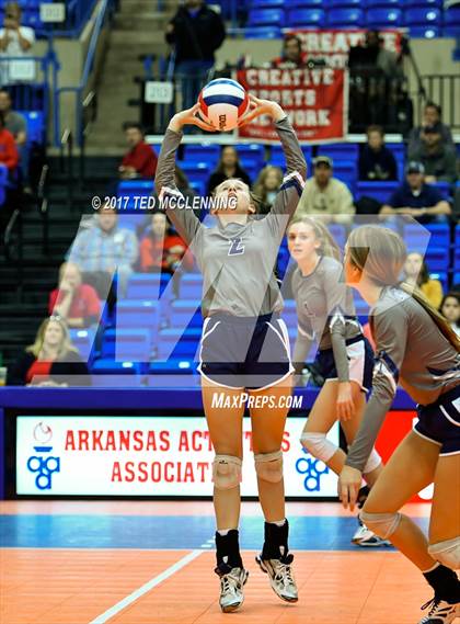 Thumbnail 1 in Baptist Prep vs. Shiloh Christian (AAA 4A Final) photogallery.