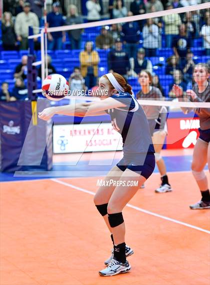 Thumbnail 1 in Baptist Prep vs. Shiloh Christian (AAA 4A Final) photogallery.