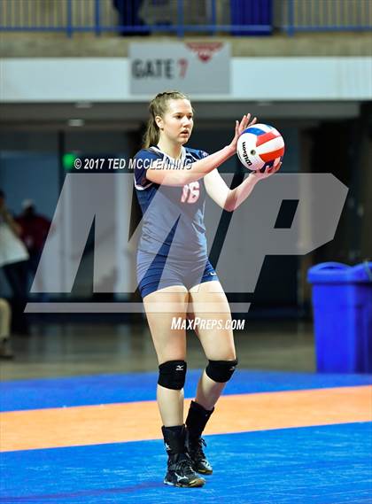 Thumbnail 2 in Baptist Prep vs. Shiloh Christian (AAA 4A Final) photogallery.