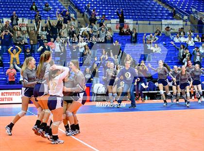 Thumbnail 2 in Baptist Prep vs. Shiloh Christian (AAA 4A Final) photogallery.