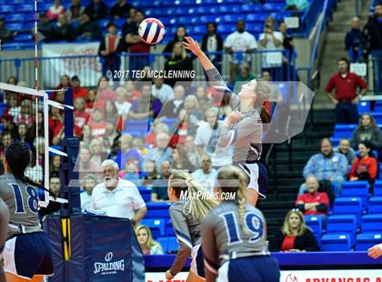 Thumbnail 1 in Baptist Prep vs. Shiloh Christian (AAA 4A Final) photogallery.