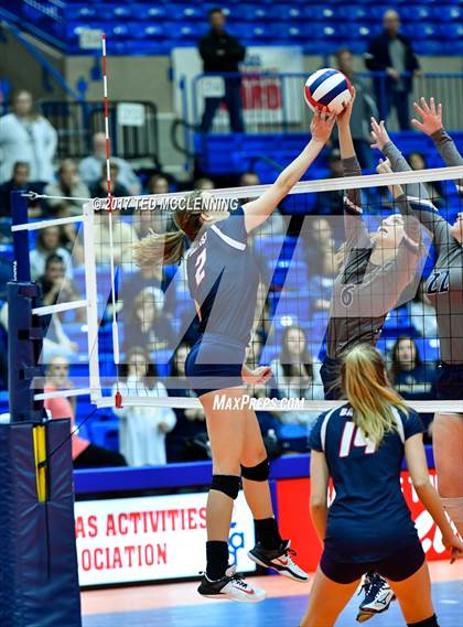 Thumbnail 3 in Baptist Prep vs. Shiloh Christian (AAA 4A Final) photogallery.