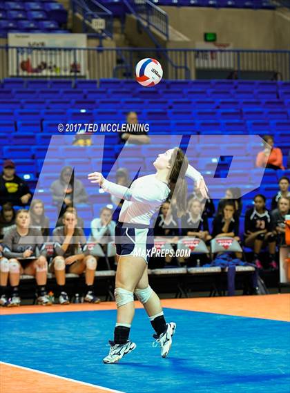Thumbnail 2 in Baptist Prep vs. Shiloh Christian (AAA 4A Final) photogallery.