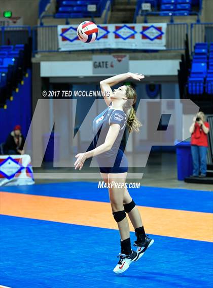 Thumbnail 2 in Baptist Prep vs. Shiloh Christian (AAA 4A Final) photogallery.