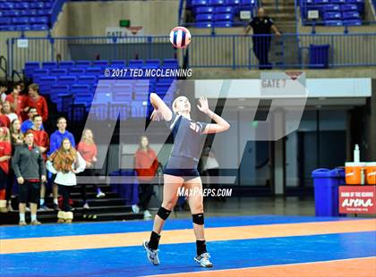 Thumbnail 2 in Baptist Prep vs. Shiloh Christian (AAA 4A Final) photogallery.