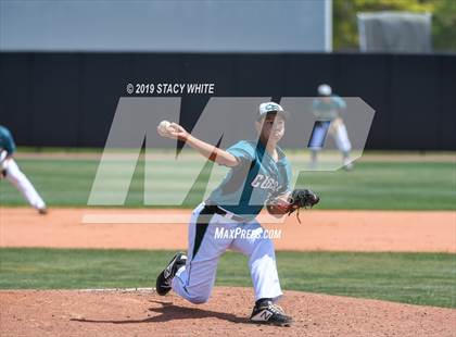 Thumbnail 2 in Coral Reef vs. IMG Academy (IMG National Classic) photogallery.