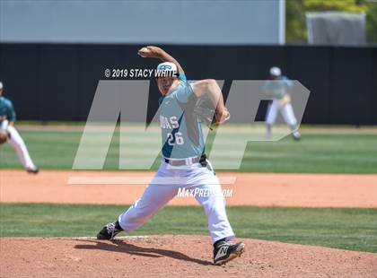 Thumbnail 3 in Coral Reef vs. IMG Academy (IMG National Classic) photogallery.
