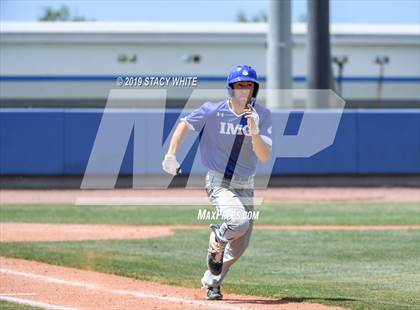 Thumbnail 1 in Coral Reef vs. IMG Academy (IMG National Classic) photogallery.