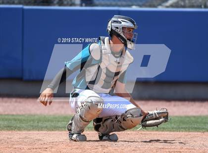 Thumbnail 3 in Coral Reef vs. IMG Academy (IMG National Classic) photogallery.