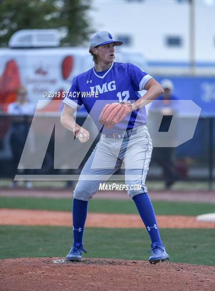 Thumbnail 2 in Coral Reef vs. IMG Academy (IMG National Classic) photogallery.