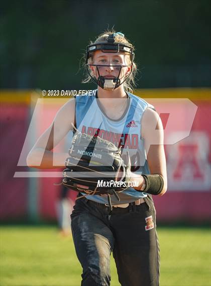 Thumbnail 1 in Arrowhead @ Waukesha West photogallery.