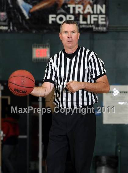 Thumbnail 3 in Del Campo vs. Mira Loma (Mesa Verde Tournament) photogallery.