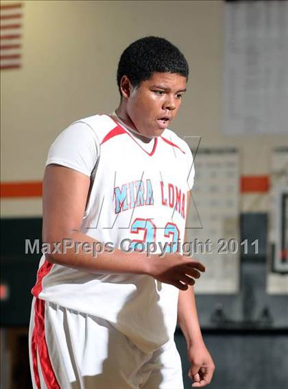 Thumbnail 1 in Del Campo vs. Mira Loma (Mesa Verde Tournament) photogallery.