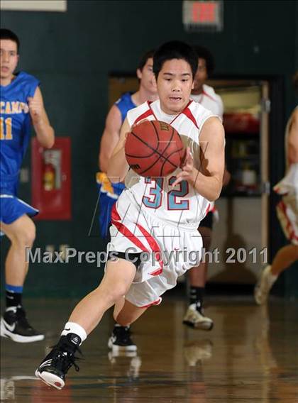 Thumbnail 3 in Del Campo vs. Mira Loma (Mesa Verde Tournament) photogallery.