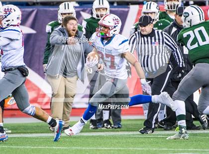 Thumbnail 3 in Dennis-Yarmouth Regional vs. West Springfield (MIAA Division 5 Final) photogallery.