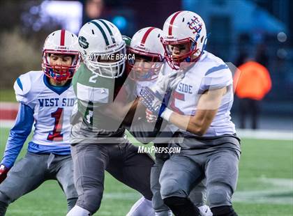 Thumbnail 2 in Dennis-Yarmouth Regional vs. West Springfield (MIAA Division 5 Final) photogallery.