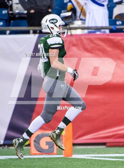 Thumbnail 3 in Dennis-Yarmouth Regional vs. West Springfield (MIAA Division 5 Final) photogallery.